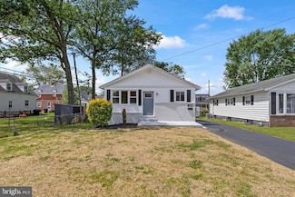 625 Fulmer Cir, Swarthmore, PA 19081