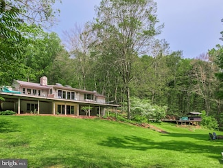 2762 Horseshoe Trail, Chester Springs, PA 19425