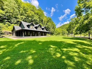 2850 Toler Creek, Harold, KY 41635