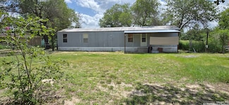 22738 Lazy Stream Dr, Elmendorf, TX 78112