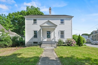 40 E Main St, Webster, MA 01570