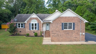 1137 Glenwood Dr, Columbia, TN 38401