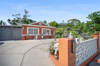 3957 Proctor Rd, Sarasota, FL 34233