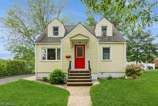 226 Meadow St, Roselle Park, NJ 07204