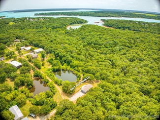 5501 Hollyhock Cir, Kingston, OK 73439