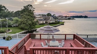 129 Capetown, Montgomery, TX 77356