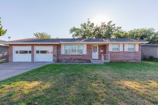 2542 N Mary-Ellen St, Pampa, TX 79065