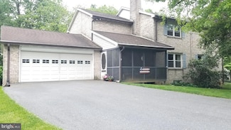 9 Montsera Rd, Carlisle, PA 17015
