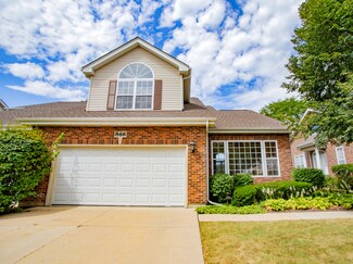 866 Pheasant Trail, Saint Charles, IL 60174