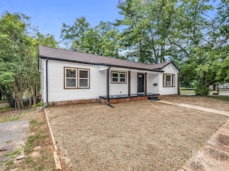 246 Arlington St, Forest City, NC 28043