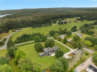 1157 Tuckertown Rd, Wakefield, RI 02879