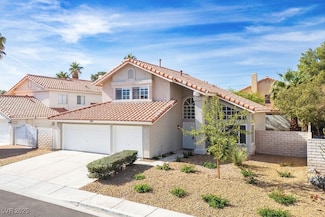 1360 Red Hollow Dr, North Las Vegas, NV 89031