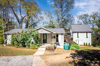 6572 Fairview Rd, Hixson, TN 37343
