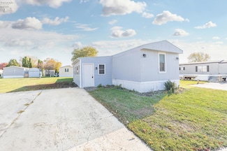 8179 Hazelwood Dr, Findlay, OH 45840