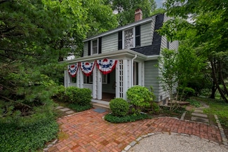 1437 Massachusetts Ave, Lexington, MA 02420