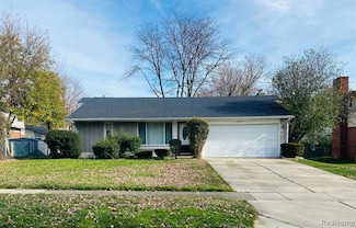 28450 Tapert Dr, Southfield, MI 48076