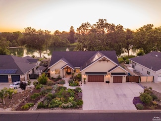 180 Agua Verdi Dr, Red Bluff, CA 96080