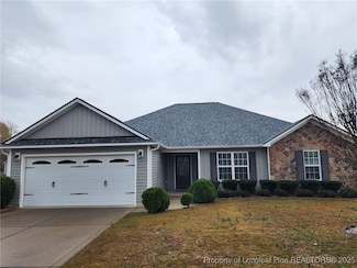 172 Scanner Ct, Raeford, NC 28376