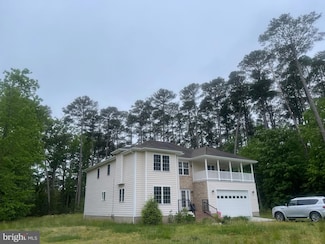 111 Moon Dr, Moon, VA 23119