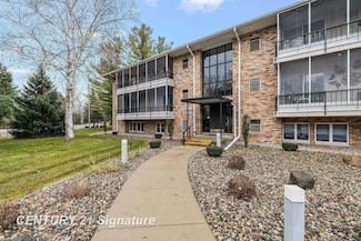 5975 W Michigan Ave, Saginaw, MI 48638