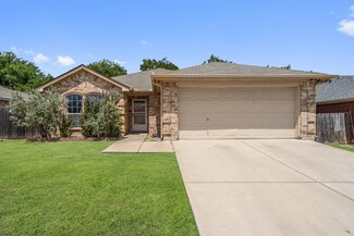 516 Nathan St, Saginaw, TX 76179