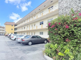 5121 W Oakland Park Blvd Unit 105, Lauderdale Lakes, FL 33313