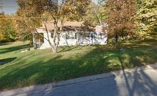4918 Benson St, Shawnee, KS 66203