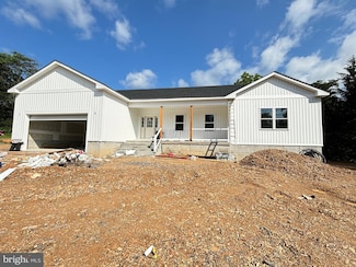 6348 Cherry Run Rd, Hedgesville, WV 25427