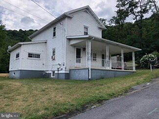 25712 Clayton St SW, Westernport, MD 21562