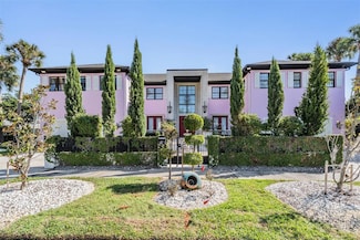 420 S Royal Poinciana Dr, Tampa, FL 33609