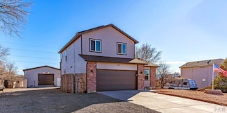534 W Hook Dr, Pueblo, CO 81007