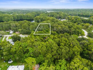 8646 Cameo Dr, New Port Richey, FL 34654