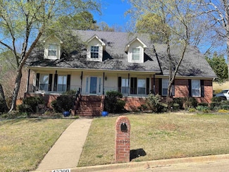 13200 Ridgehaven Rd, Little Rock, AR 72211