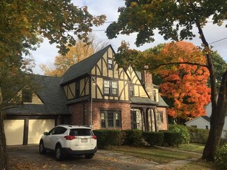 7 Marwood Rd, Worcester, MA 01602