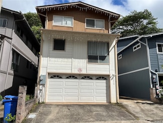 2438 Akepa St, Pearl City, HI 96782