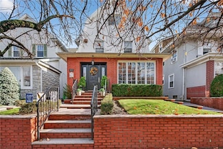 8015 Ridge Blvd, Brooklyn, NY 11209