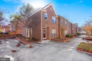 6125 Madison Crest Ct, Falls Church, VA 22041