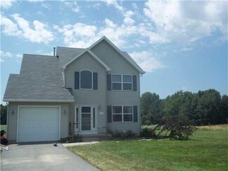 12120 Ketchum Rd, Lawtons, NY 14091