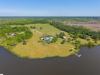 402 Nanaloo Ave, Waterloo, SC 29384