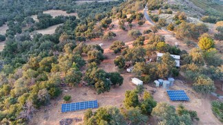 25218 Black Canyon Rd, Santa Ysabel, CA 92070