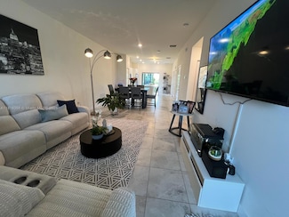 8195 NW 104th Ave Unit 22, Doral, FL 33178