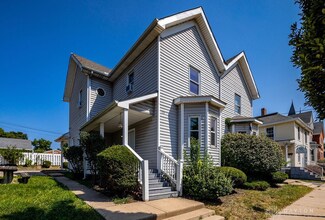 214 E Main St, Lebanon, OH 45036