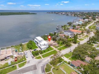 6151 Bayou Grande Blvd NE, Saint Petersburg, FL 33703
