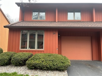 24 Spring Hill, Fairport, NY 14450