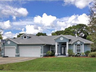 1110 Oleander St, Englewood, FL 34223