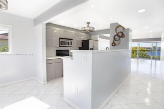 1400 SW 131st Way Unit Q401, Pembroke Pines, FL 33027