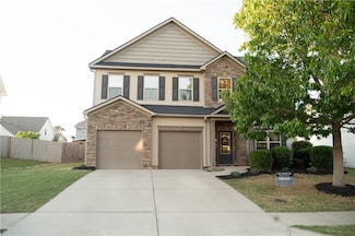 24 Dunsborough Dr, Simpsonville, SC 29680