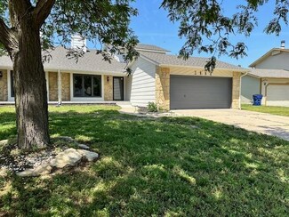 1442 S Goebel Cir, Wichita, KS 67207