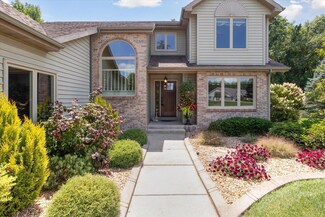 30880 Field Stone Dr, Granger, IN 46530