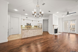 998 Stanford Ave Unit 308, Baton Rouge, LA 70808